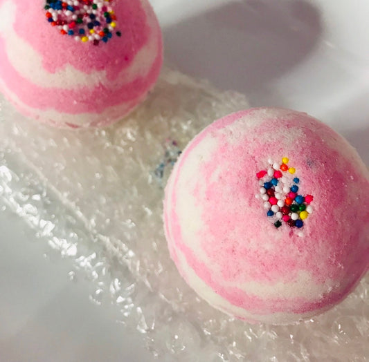 Berry Cake Bath Bomb